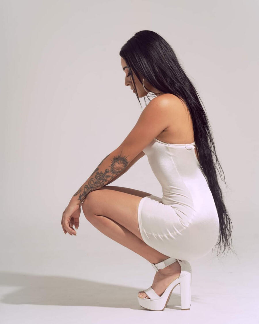 Dominique Vega Camgirl